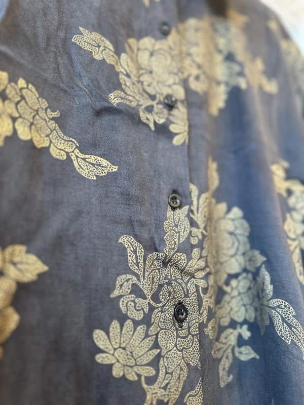 İNVEE Altın Floral Desenli Modal Gömlek