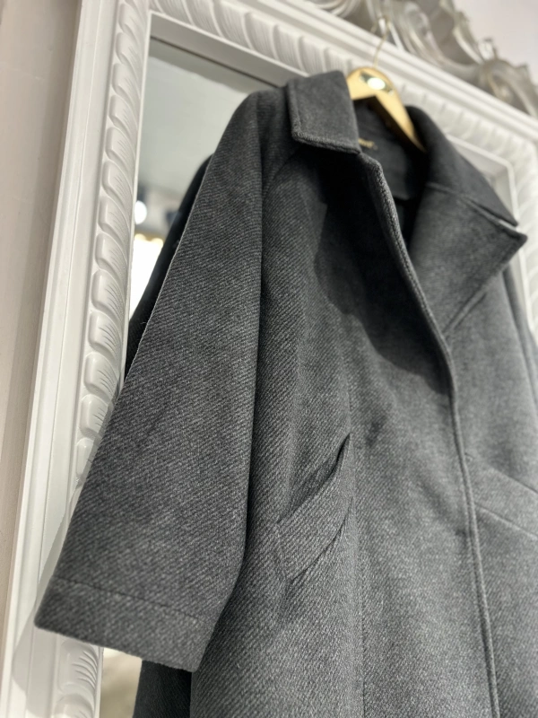 İNVEE Yün Kaban - Siyah