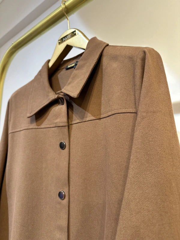 İNVEE Çıtçıt Kapamalı Mevsimilik Uzun Ceket - Tarçın