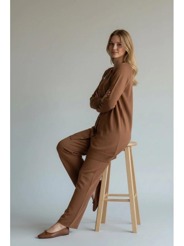 İNVEE Broş Detaylı Triko Hırka - Toprak