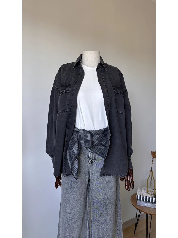 Siyah Cepli Denim Gömlek