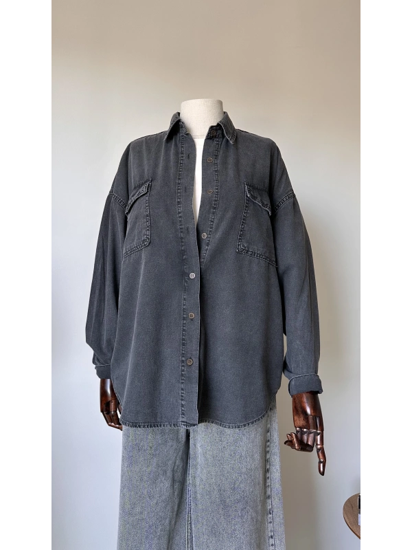 Siyah Cepli Denim Gömlek