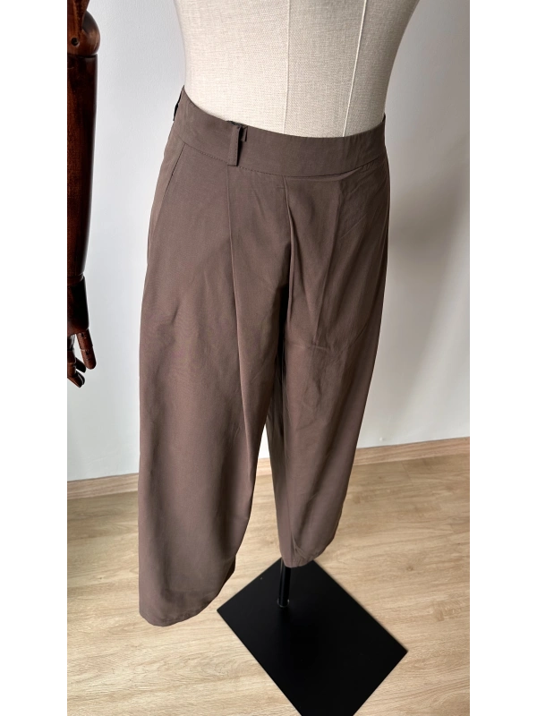 Pamuklu Pile Detaylı Pantolon - Kahverengi
