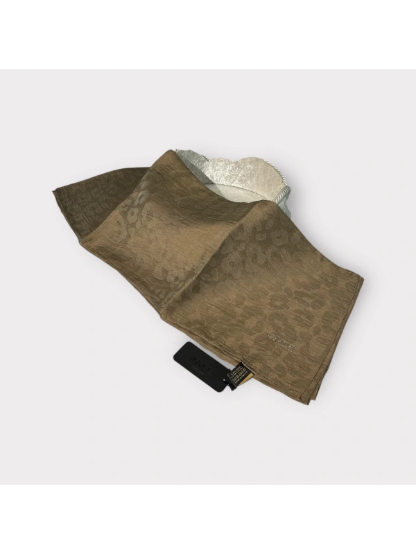 İNVEE 1329 Sütlü Kahve Leopar Şal