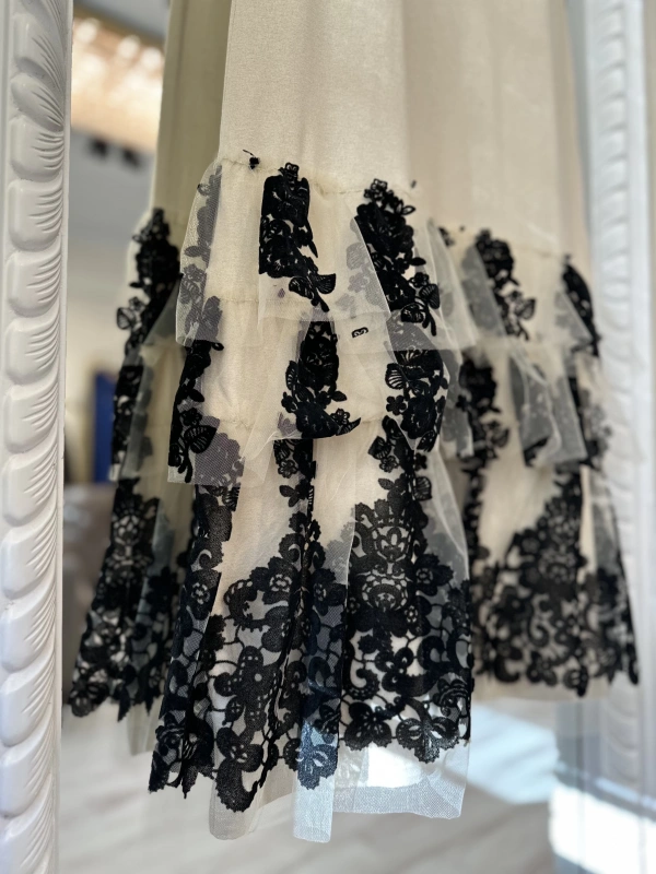 İNVEE 6308 Eteği Fırfır Detaylı İç Elbise - Bej