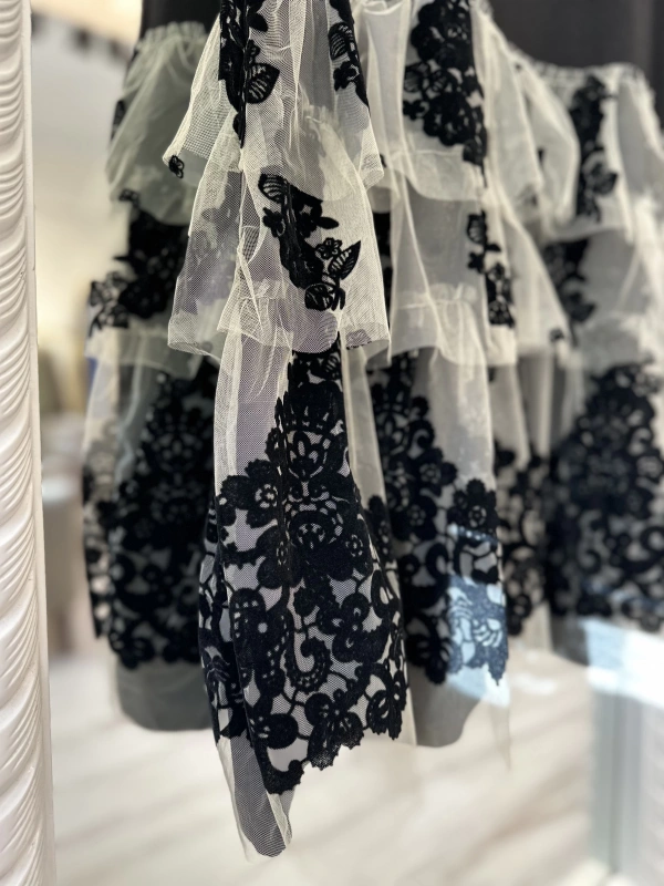 İNVEE Eteği Fırfır Detaylı İç Elbise - Siyah