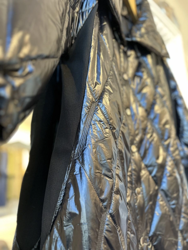 İNVEE 6378 Parlak Siyah Kapitone Mont