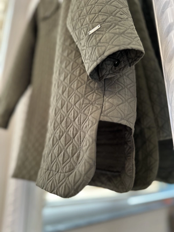 İNVEE 6827 Desenli Kapitone Ceket - Haki