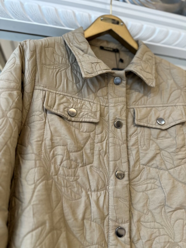 İNVEE 6827 Desenli Kapitone Ceket - Camel