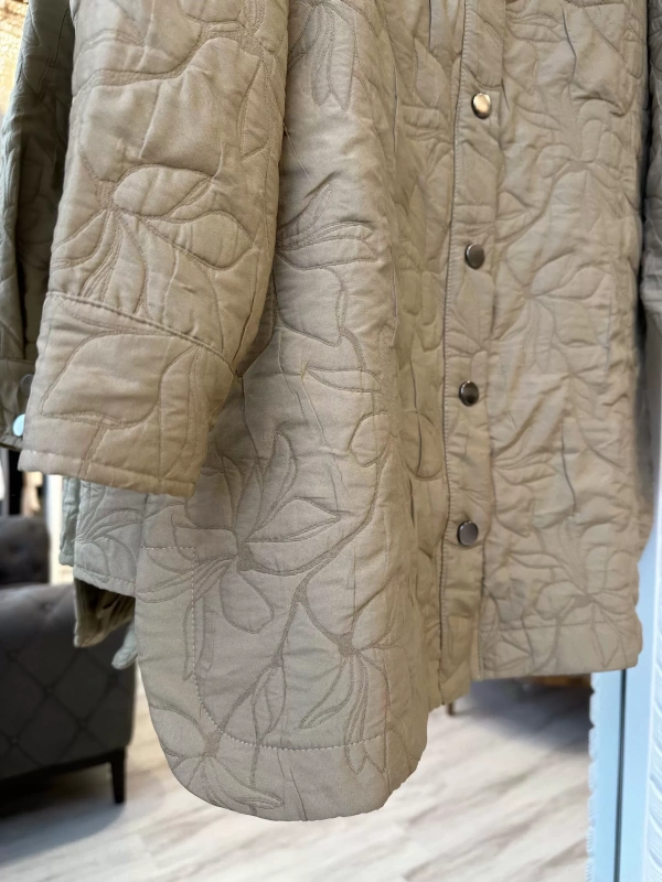 İNVEE 6827 Desenli Kapitone Ceket - Camel