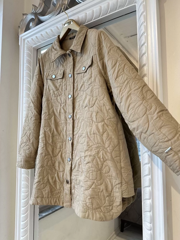 İNVEE 6827 Desenli Kapitone Ceket - Camel