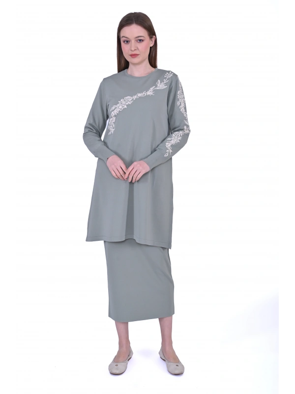 İNVEE 6849 Küfrengi Güldalı Triko Tunik