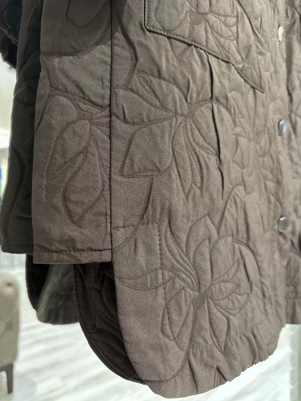 İNVEE 6879 Desenli Kapitone Ceket