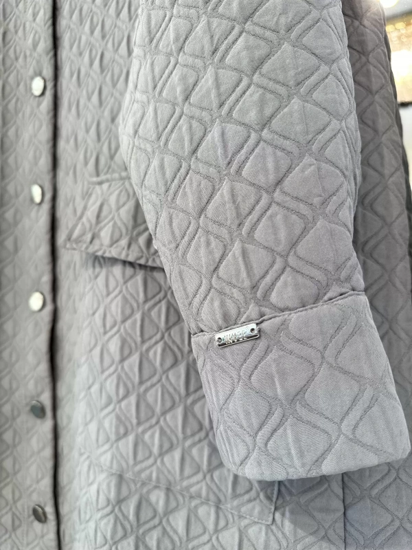 İNVEE 6879 Desenli Kapitone Ceket - Gri