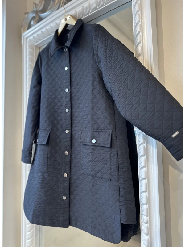 İNVEE 6879 Desenli Kapitone Ceket - Siyah