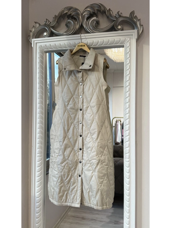 İNVEE Baklava Desenli Kapitone Yelek - Vanilya