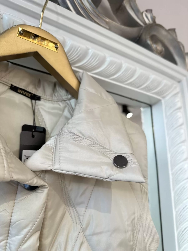 İNVEE Baklava Desenli Kapitone Yelek - Vanilya