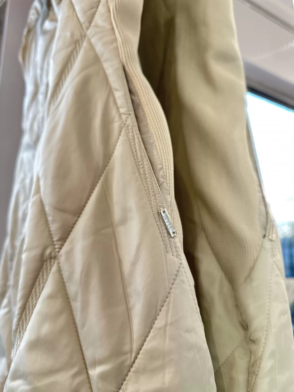 İNVEE Baklava Desenli Kapitone Yelek - Vanilya