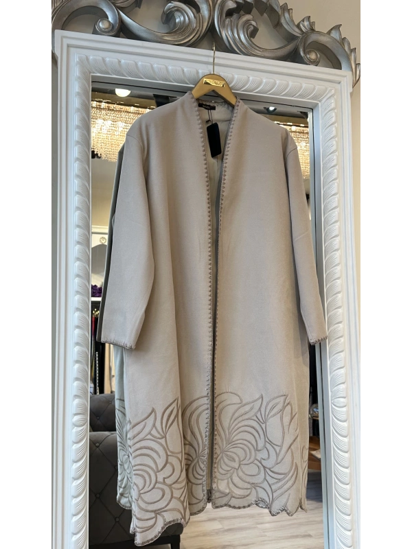 İNVEE 6949 Nakışlı Kaşe Kap - Bej