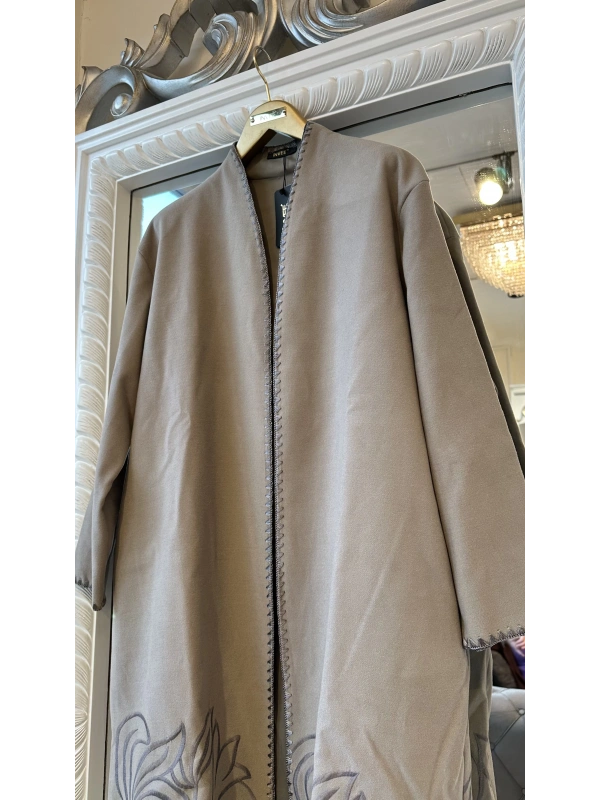 İNVEE 6949 Nakışlı Kaşe Kap - Vizon