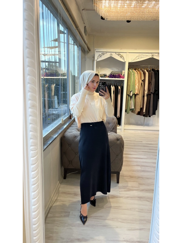 İNVEE 7015 Kloş Siyah Triko Etek