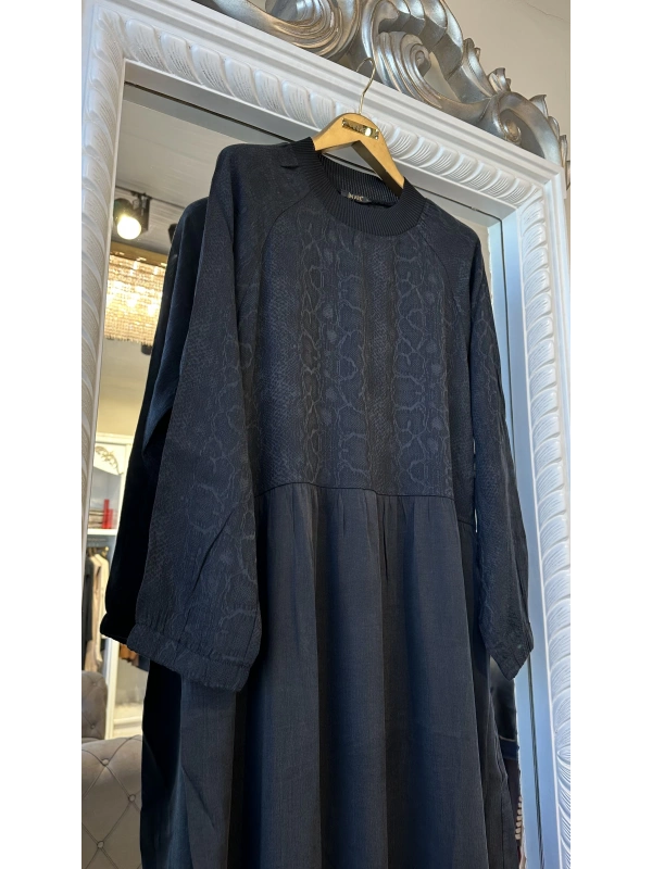 İNVEE 7033 Desenli Modal Elbise - Siyah