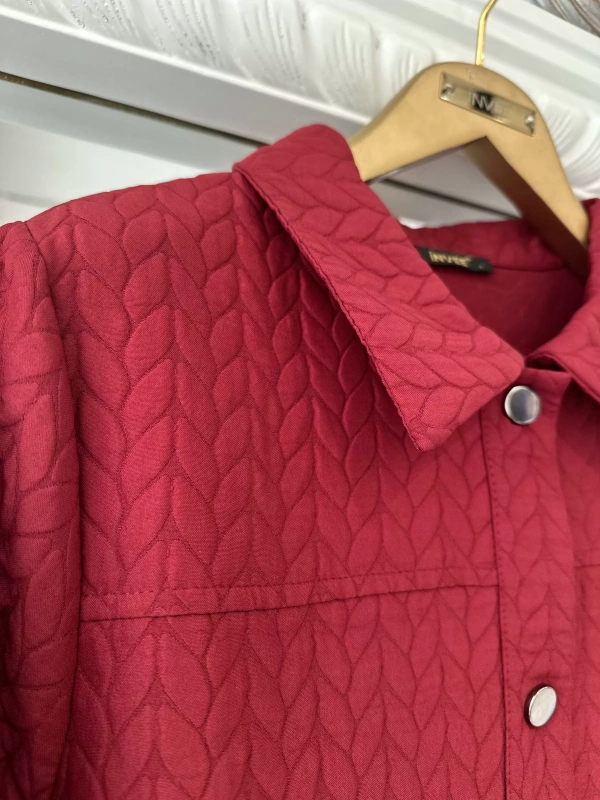 İNVEE Çıtçıt Kapamalı Kapitone Kap - Bordo