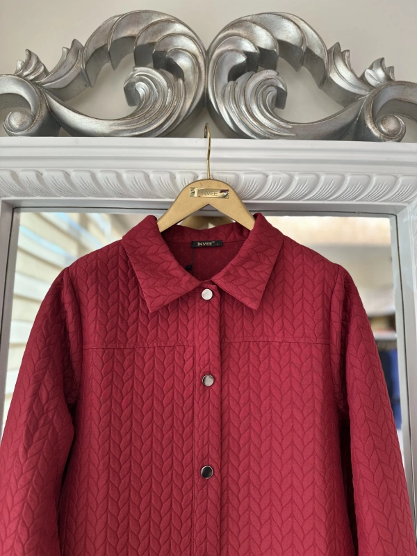 İNVEE Çıtçıt Kapamalı Kapitone Kap - Bordo