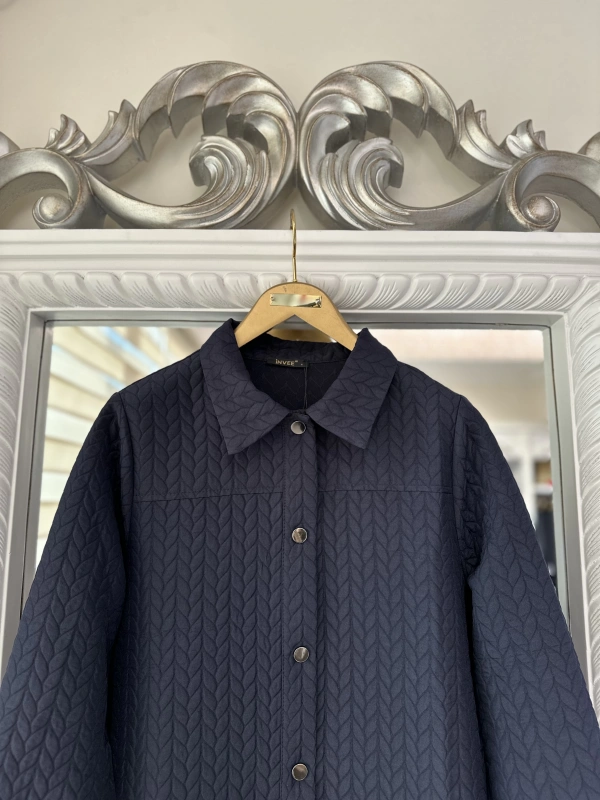 İNVEE Çıtçıt Kapamalı Kapitone Kap - Lacivert