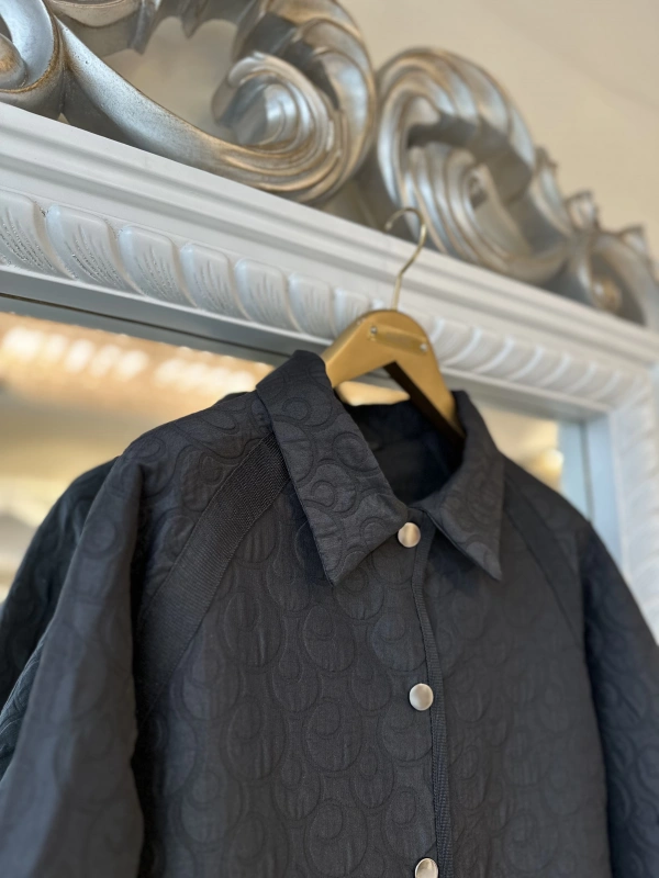 İNVEE 7095 Kapitone Kap - Siyah