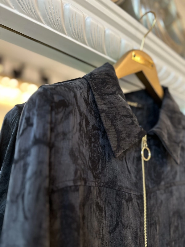 İNVEE Çiçek Desenli Lyocell Kap - Siyah