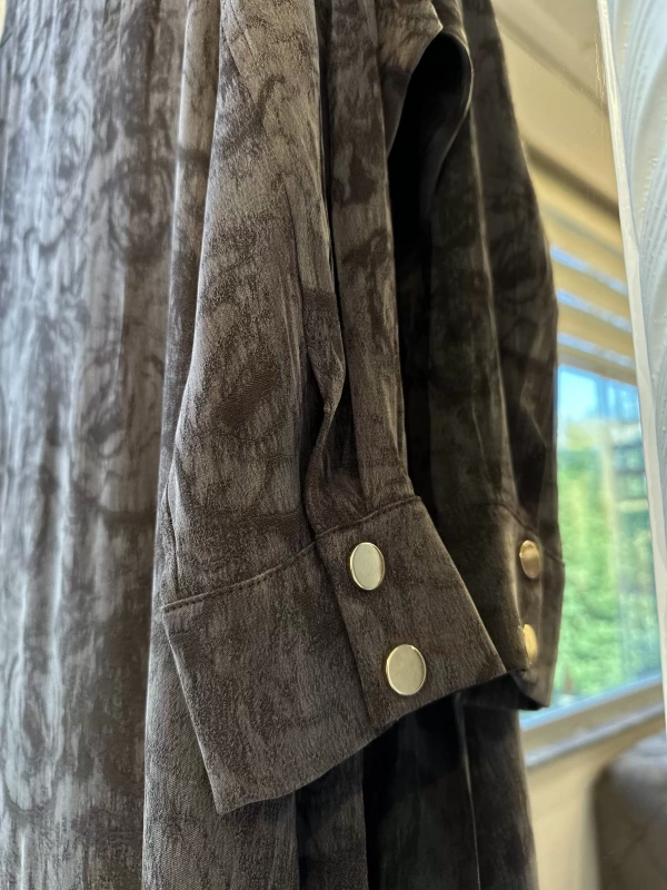 İNVEE Çiçek Desenli Lyocell Kap - Kahverengi