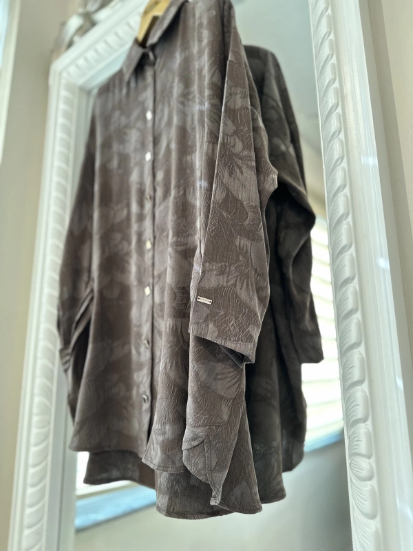 İNVEE Çiçek Desenli Lyocell Gömlek - Kahverengi