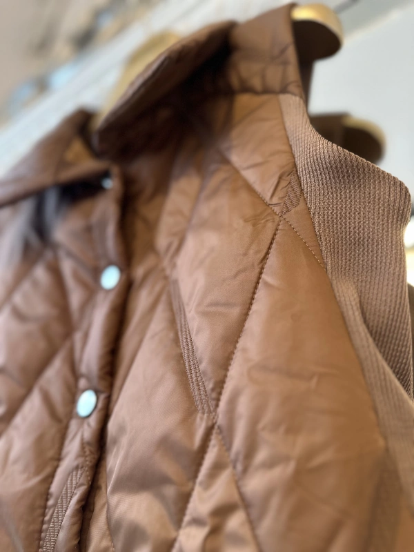 İNVEE Baklava Desenli Kapitone Yelek - Brownie