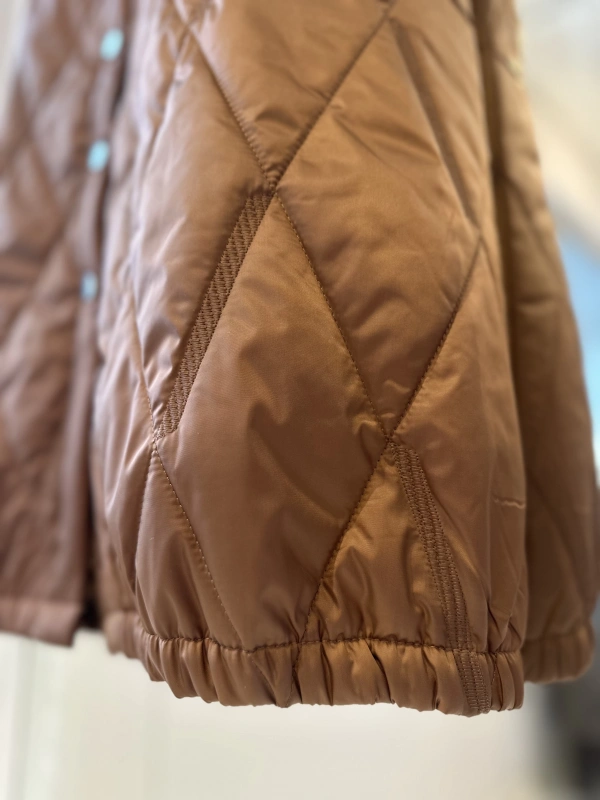 İNVEE Baklava Desenli Kapitone Yelek - Brownie