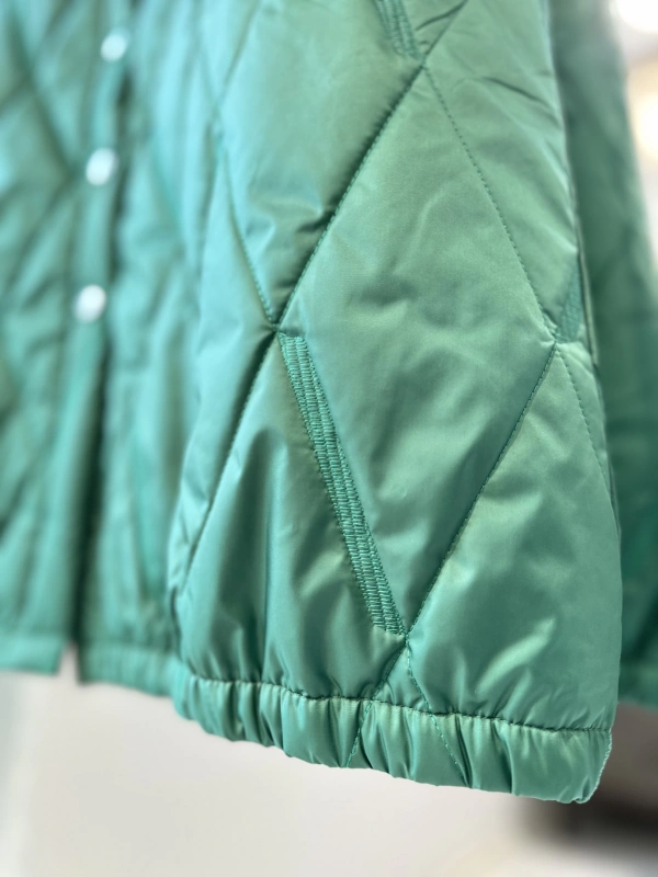 İNVEE Baklava Desenli Kapitone Yelek - Zümrüt Yeşili