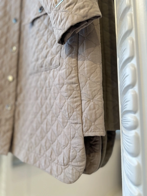 İNVEE Cepli Kapitone Uzun Ceket - Bej