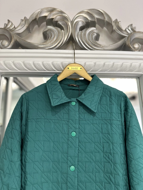 İNVEE Çıtçıt Kapamalı Kapitone Kap - Zümrüt