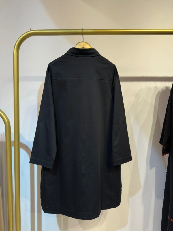 İNVEE Çıtçıt Kapamalı Mevsimilik Uzun Ceket - Siyah