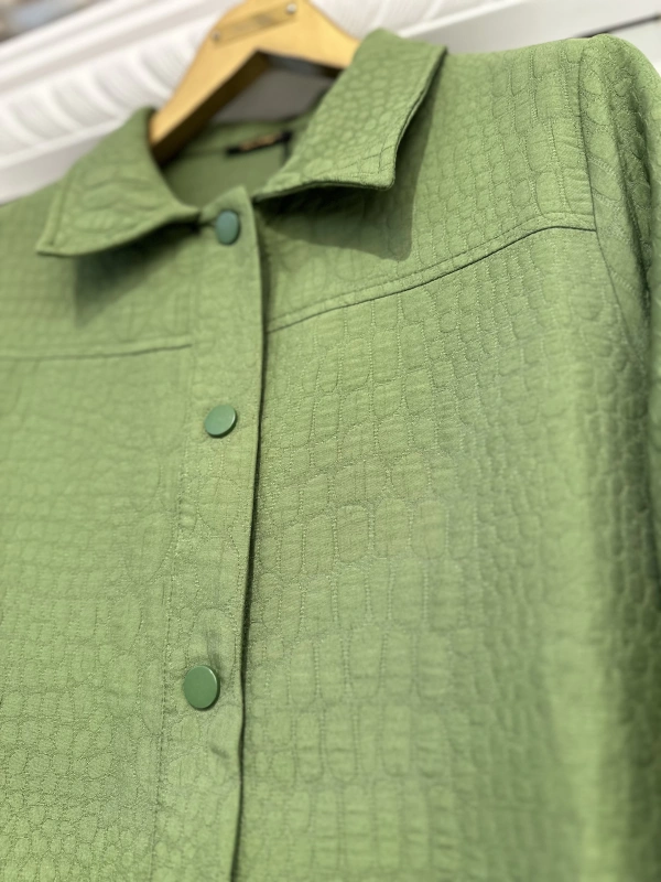 İNVEE Çıtçıt Kapamalı Kapitone Kap - Yağ Yeşili