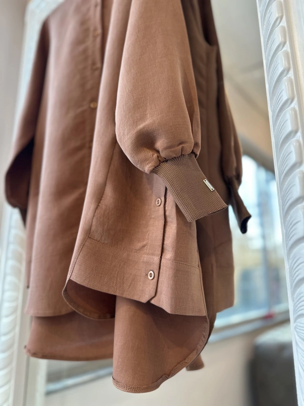 İNVEE Düğme Detaylı Geniş Gömlek - Tarçın