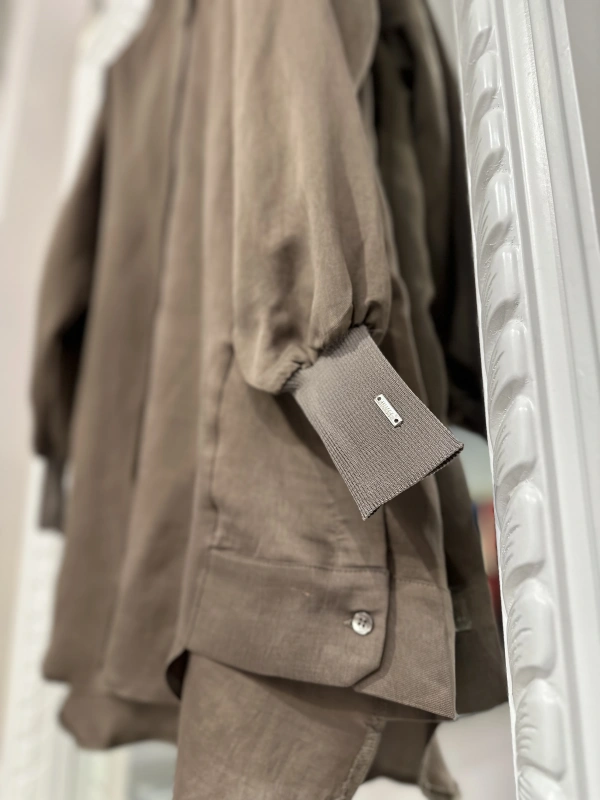 İNVEE Düğme Detaylı Geniş Gömlek - Vizon