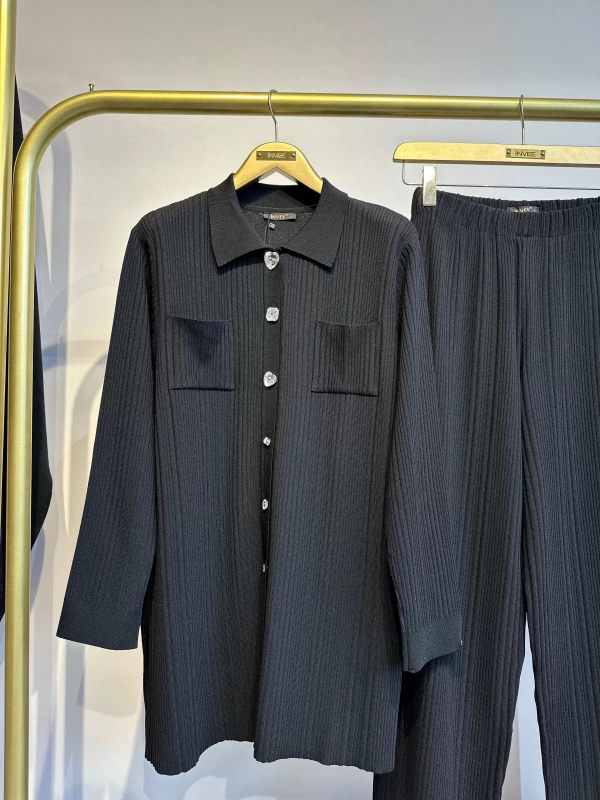 İNVEE Kalp Düğmeli Triko Takım - Siyah