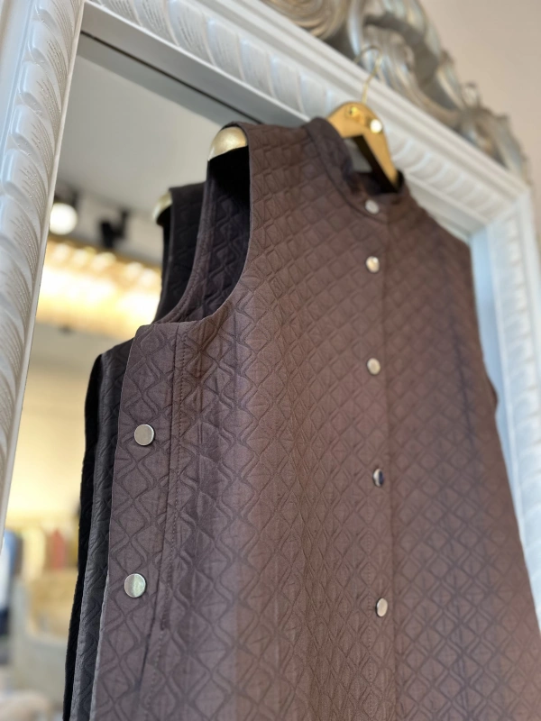 İNVEE Kapitone Uzun Yelek - Kahverengi