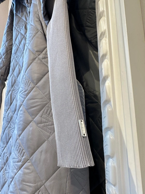 İNVEE NE Logolu Kapitone Mont - Gri