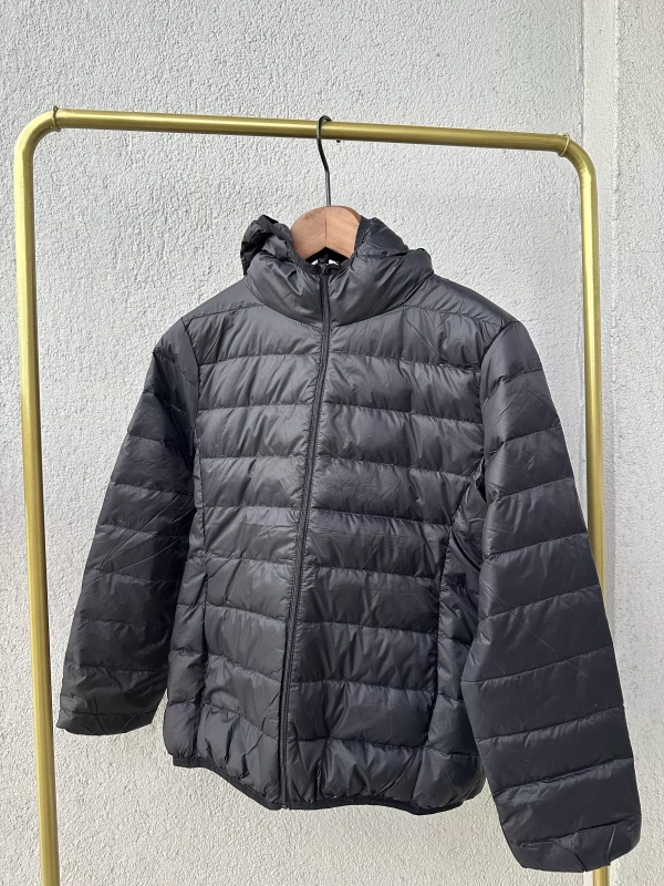 Kuş Tüyü Şapkalı Mont - Siyah