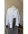 Broş Detaylı Beyaz Oversize Gömlek