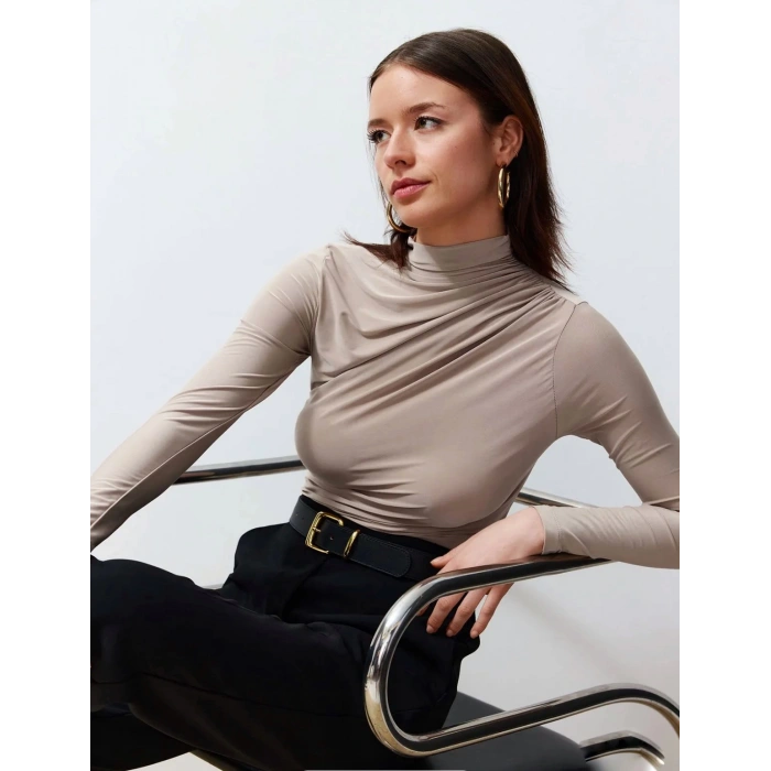 DRAPELİ LİKRALI VİZON BADİ