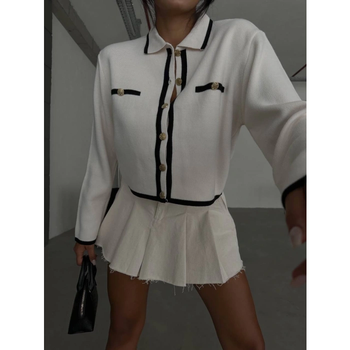 GOLD DÜĞMELİ BEJ RENK TRİKO HIRKA