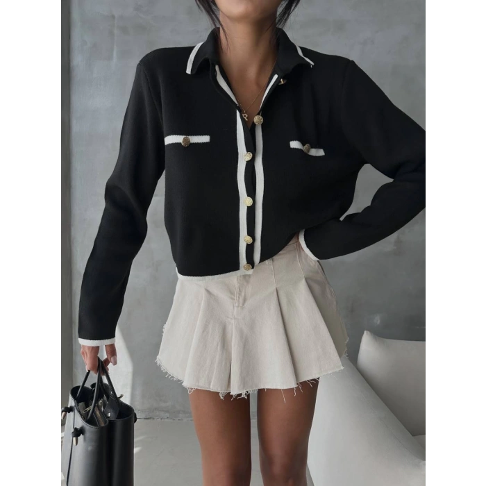 GOLD DÜĞMELİ SİYAH RENK TRİKO HIRKA